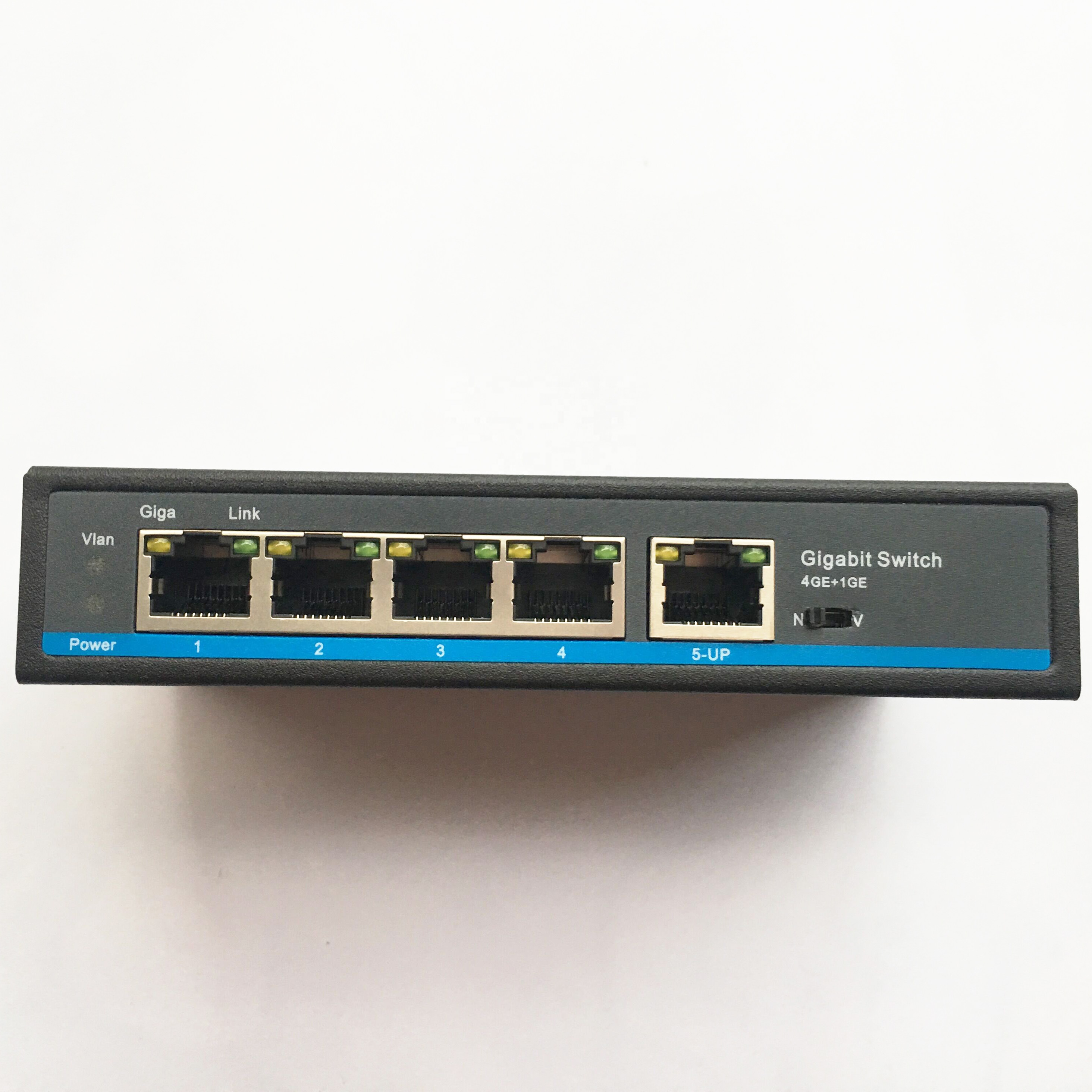 LIONBEAM | POE Extender Switch 4 Port Gigabit PoE 65Watt(NO